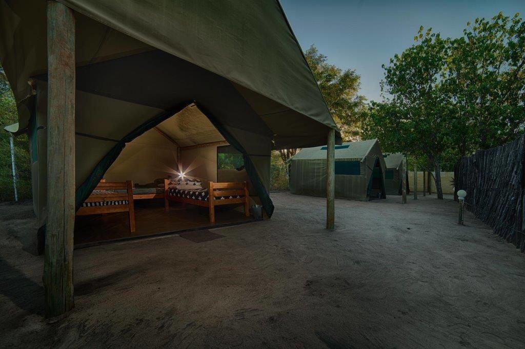 Motsebe Backpackers Hotel Maun Exterior foto